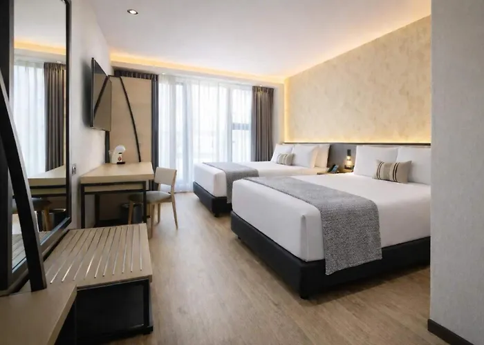 Hotel Catedral 4*
